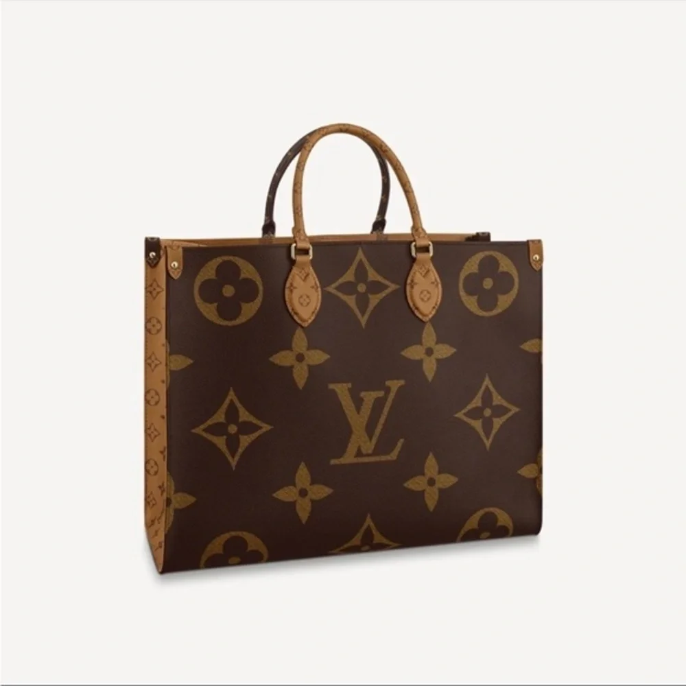 NEW! LOUIS VUITTON large bag 100%‎ authentic